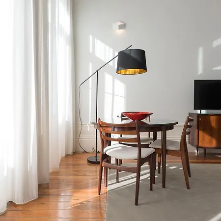 Habitat137 Apartment *