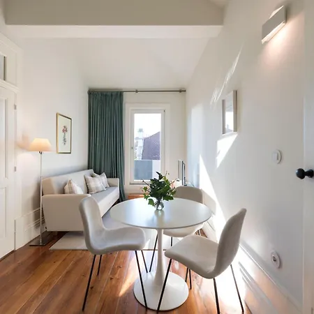 Апартаменты Habitat137