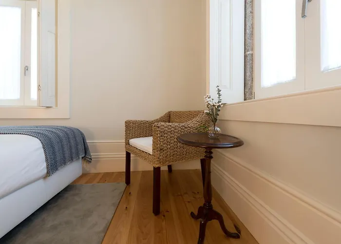 Habitat137 * 포르투