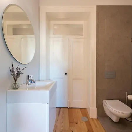 Habitat137 Apartment